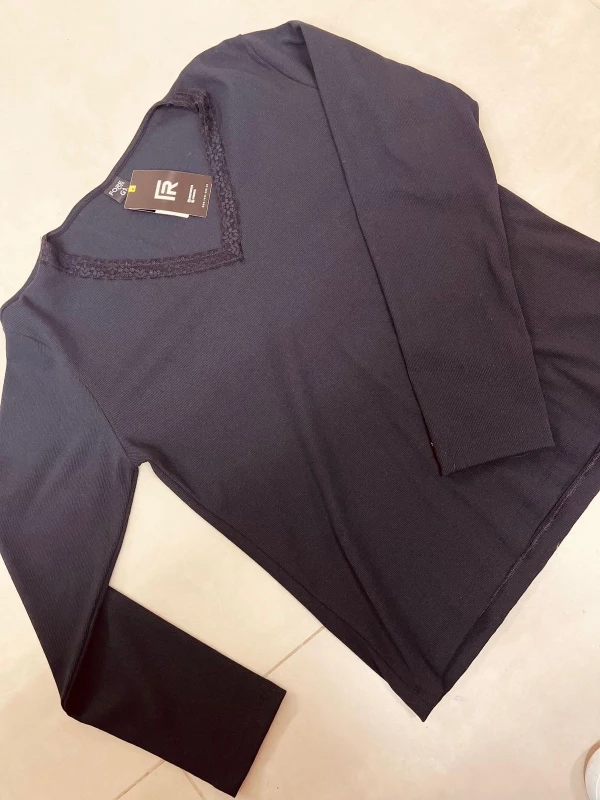 BLUSA PLUS COM RENDA FORE